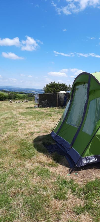 Summit Camping Kit Hill Cornwall Panoramic Views Grass Pitch From 15Pn Or Bella Bell Tent 75Pn Callington Экстерьер фото