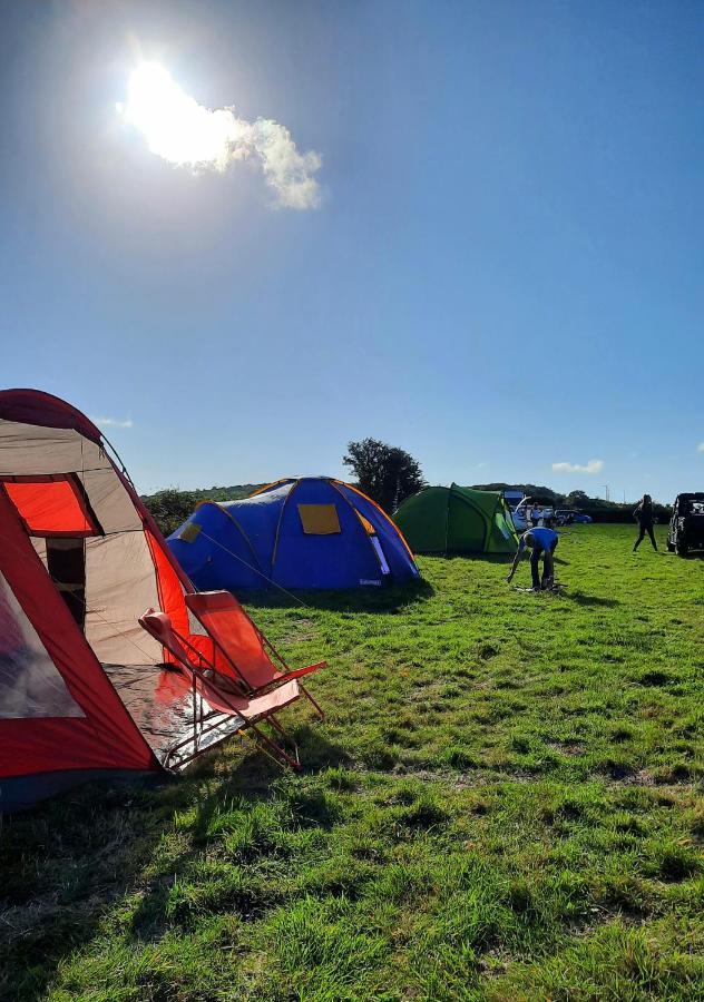 Summit Camping Kit Hill Cornwall Panoramic Views Grass Pitch From 15Pn Or Bella Bell Tent 75Pn Callington Экстерьер фото