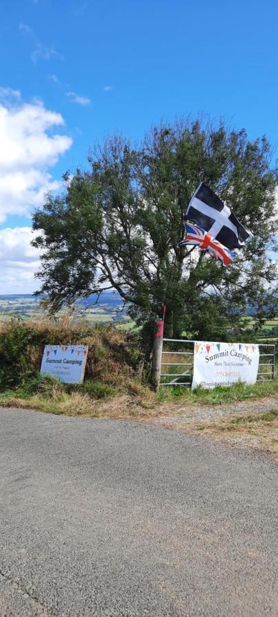 Summit Camping Kit Hill Cornwall Panoramic Views Grass Pitch From 15Pn Or Bella Bell Tent 75Pn Callington Экстерьер фото